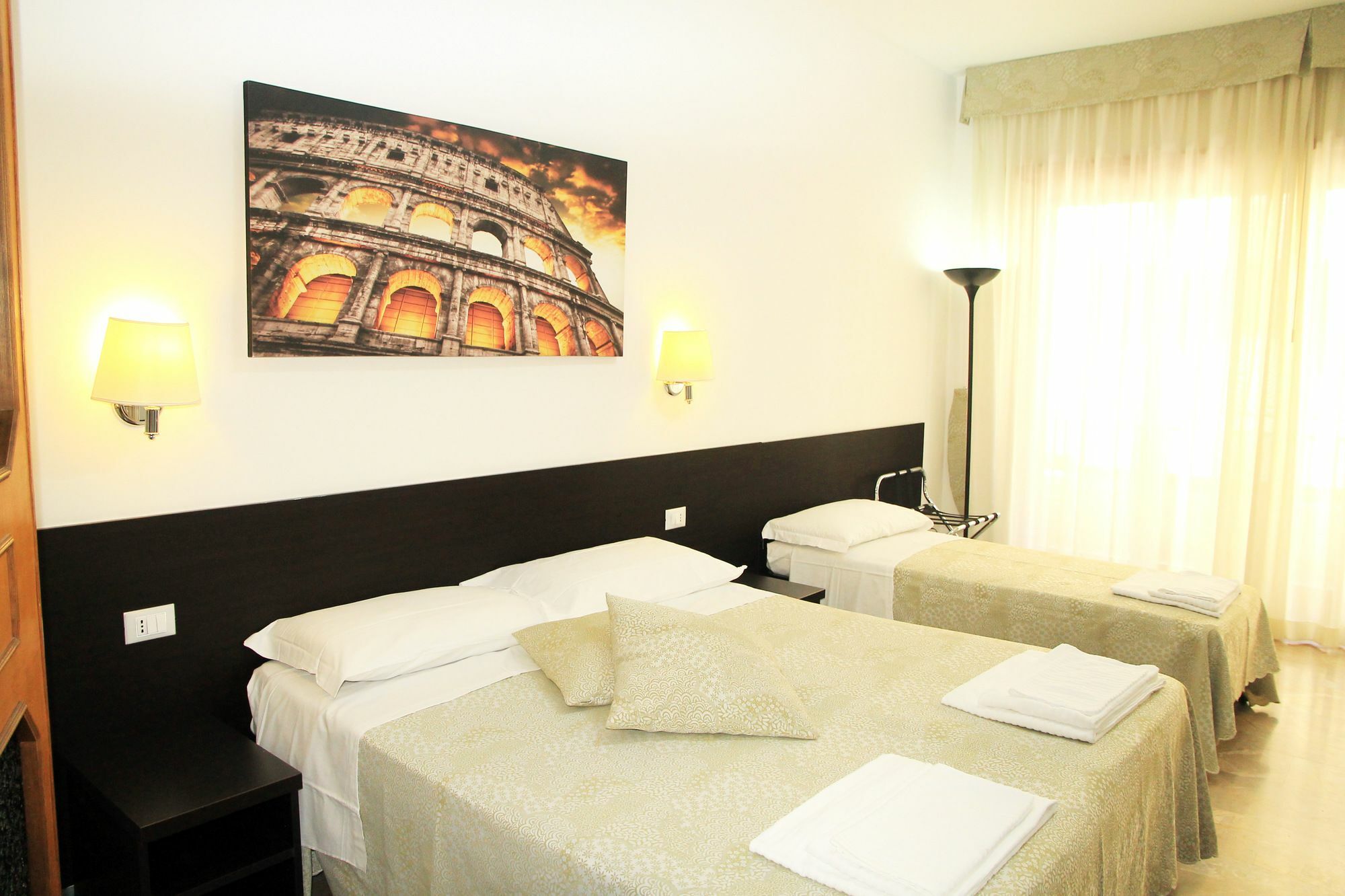 Le Tue Notti A San Pietro Rom